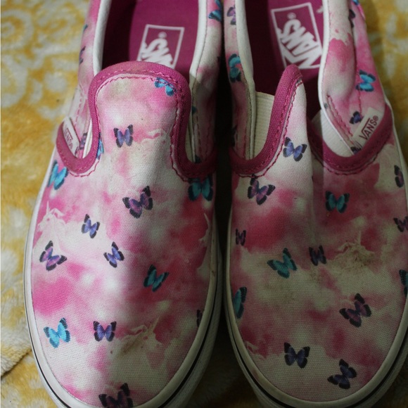 Size 3.0 kids butterfly and unicorn vans sneakers. - Picture 4 of 6